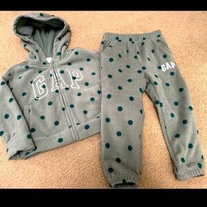 Like New Baby Gap 4T Matching Fleece Sweatsuit - Zip Sweatshirt + Sweatpants